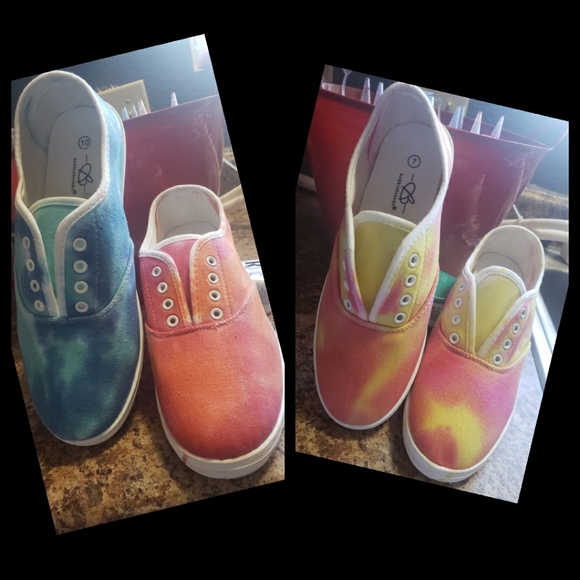 Tie Dye shoes and face masks - Picture 2 of 2